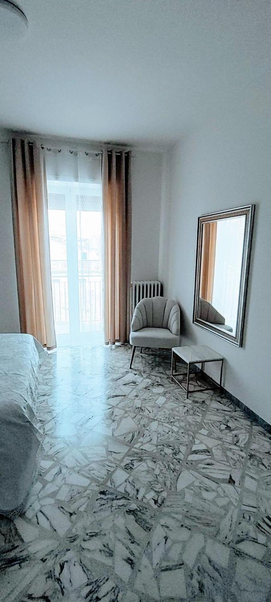 Angela'S Apartment. Elegant Two Bedroom House In Irsina Exteriör bild